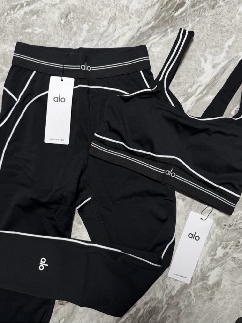ALO Yoga Black Active Set with White Piping